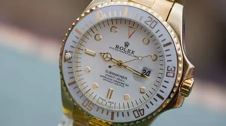 Can you make outlet payments on a rolex